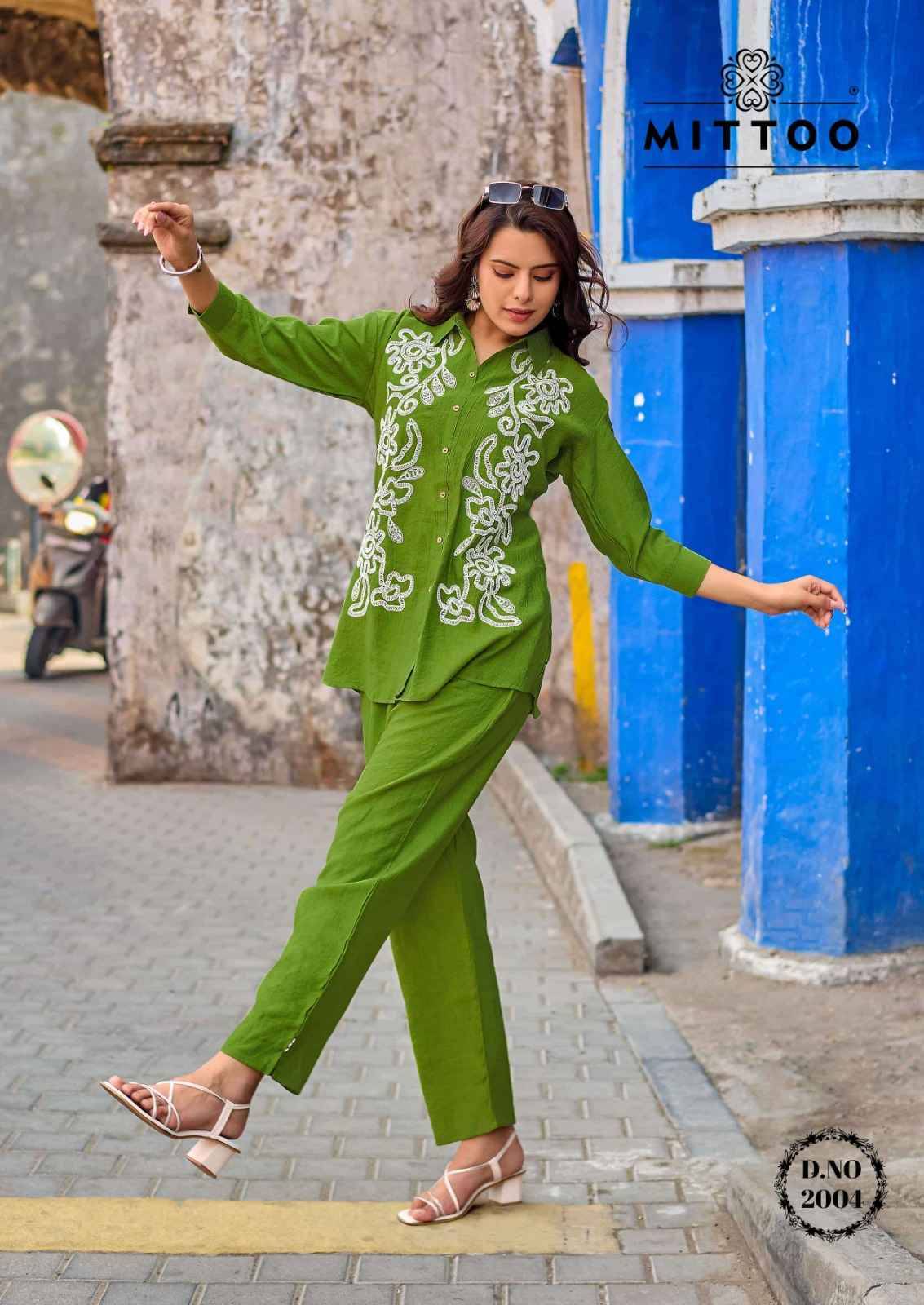 FANTASY By MITTOO 2001 To 2006 Series Designer Collection Viscose Crap Co-ord Set At Wholesale Price